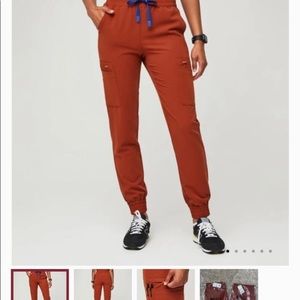 Worn once joggers sz medium